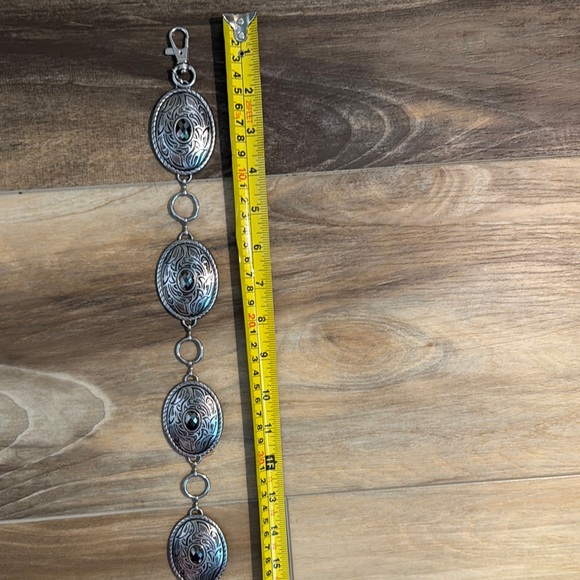 Nomad Creek Women's Silver Oval Chain Belt w/ Black Stones – M/L – 44.5" - Picture 5 of 8